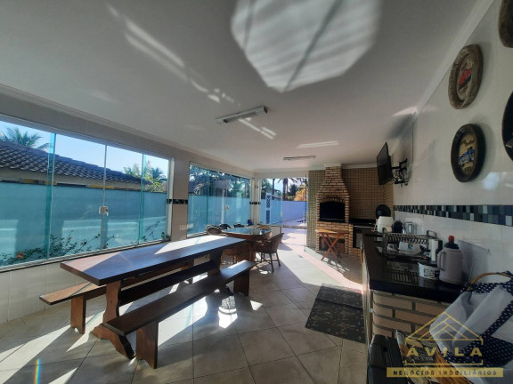 Imagem Casa com 3 Quartos à Venda, 252 m² em Bertioga