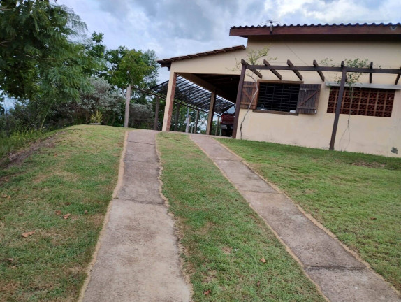 Imagem Chácara à Venda, em Cuiabá Imagem Chácara à Venda, em Cuiabá