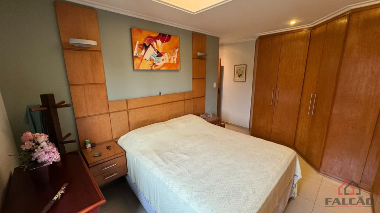 Imagem Apartamento com 3 Quartos à Venda, 216 m² em Embaré - Santos Imagem Apartamento com 3 Quartos à Venda, 216 m² em Embaré - Santos