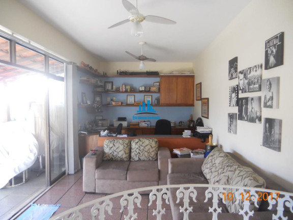 Cobertura com 4 Quartos à Venda, 230 m² em Ingá - Niterói
