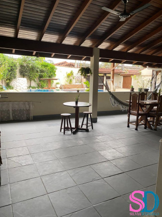 Imagem Sobrado com 4 Quartos à Venda, 220 m² em Mato Dentro - Ubatuba