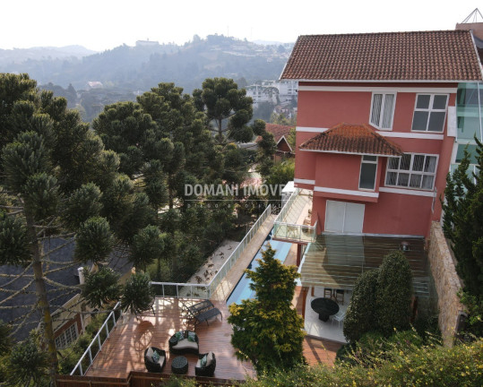 Imagem Casa com 4 Quartos à Venda, 636 m² em Região De Capivari - Campos Do Jordão Imagem Casa com 4 Quartos à Venda, 636 m² em Região De Capivari - Campos Do Jordão