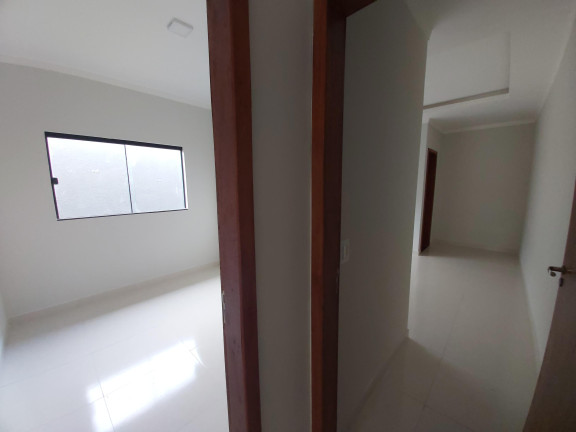 Imagem Casa com 3 Quartos à Venda, 102 m² em Vila Marcos Roberto - Campo Grande