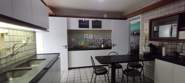 Imagem Apartamento com 5 Quartos à Venda, 215 m² em Jardim Oceania - João Pessoa Imagem Apartamento com 5 Quartos à Venda, 215 m² em Jardim Oceania - João Pessoa
