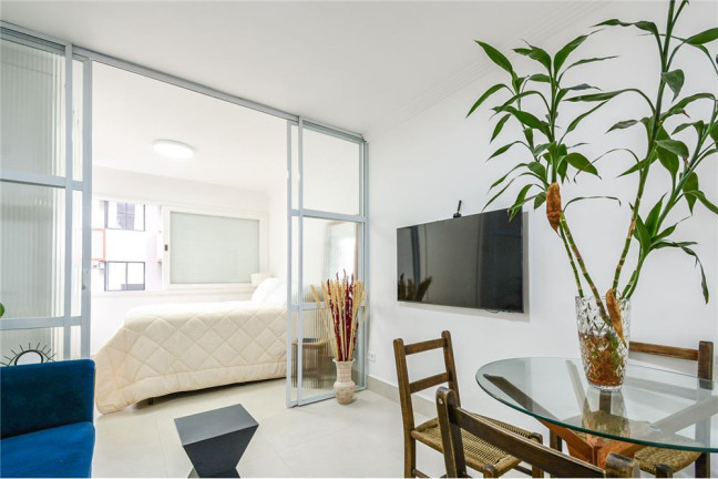 Imóvel com 1 Quarto à Venda,  em Cerqueira César - São Paulo