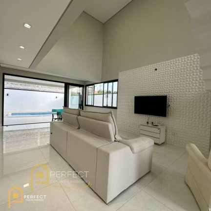 Casa com 4 Quartos à Venda, 273 m² em Fazenda Grande - Taubaté