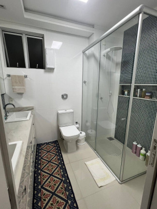 Imagem Apartamento com 3 Quartos à Venda, 114 m² em Centro - Florianópolis Imagem Apartamento com 3 Quartos à Venda, 114 m² em Centro - Florianópolis