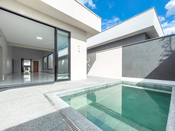 Imagem Casa com 4 Quartos à Venda, 224 m² em Residencial Goiânia Golfe Clube - Goiânia Imagem Casa com 4 Quartos à Venda, 224 m² em Residencial Goiânia Golfe Clube - Goiânia