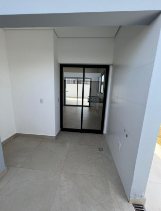 Imagem Casa com 3 Quartos à Venda, 150 m² em Bairro Do Grama - Caçapava Imagem Casa com 3 Quartos à Venda, 150 m² em Bairro Do Grama - Caçapava