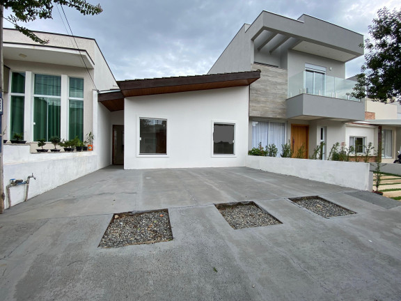 Imagem Casa com 3 Quartos à Venda, 100 m² em Horto Florestal - Sorocaba Imagem Casa com 3 Quartos à Venda, 100 m² em Horto Florestal - Sorocaba