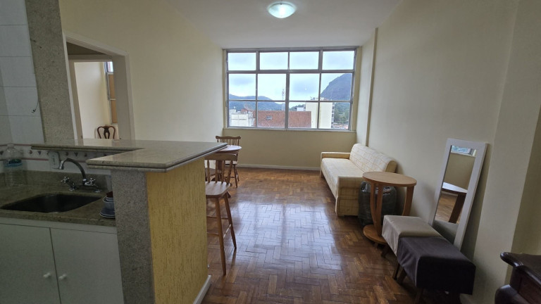 Imagem Apartamento com 1 Quarto à Venda, 35 m² em Alto - Teresópolis Imagem Apartamento com 1 Quarto à Venda, 35 m² em Alto - Teresópolis