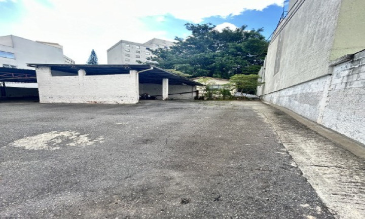 Imagem Terreno à Venda,  em Vila Indiana - São Paulo