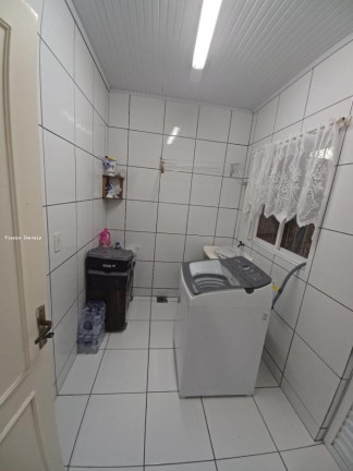 Imagem Casa com 2 Quartos à Venda, 511 m² em Centro - Concórdia Imagem Casa com 2 Quartos à Venda, 511 m² em Centro - Concórdia