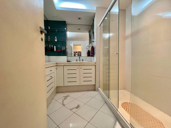 Imagem Apartamento com 4 Quartos à Venda, 240 m² em Leblon - Rio De Janeiro Imagem Apartamento com 4 Quartos à Venda, 240 m² em Leblon - Rio De Janeiro