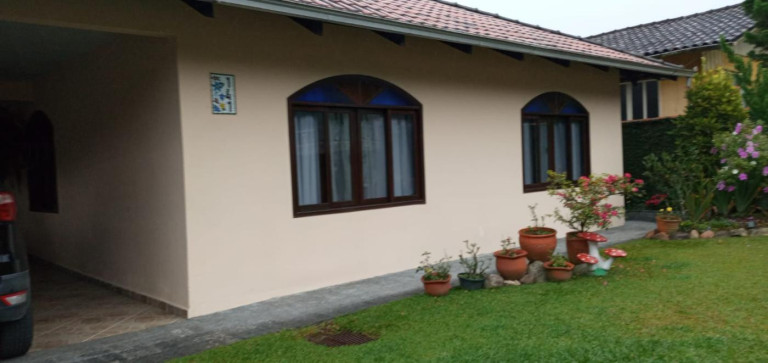 Casa com 4 Quartos à Venda, 114 m² em Nova Brasília - Joinville