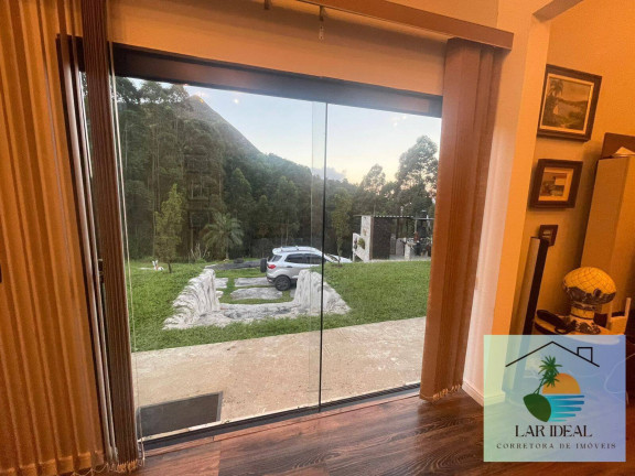 Imagem Casa com 3 Quartos à Venda, 4.000 m² em Cascatinha - Nova Friburgo Imagem Casa com 3 Quartos à Venda, 4.000 m² em Cascatinha - Nova Friburgo