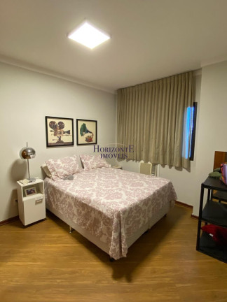 Imagem Apartamento com 4 Quartos à Venda, 213 m² em Centro - Campo Grande