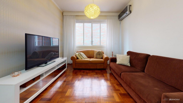 Imagem Imóvel com 3 Quartos à Venda, 122 m² em Auxiliadora - Porto Alegre Imagem Imóvel com 3 Quartos à Venda, 122 m² em Auxiliadora - Porto Alegre