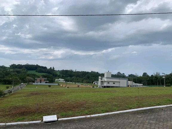 Imagem Terreno à Venda, 460 m² em Argentina - Criciúma Imagem Terreno à Venda, 460 m² em Argentina - Criciúma
