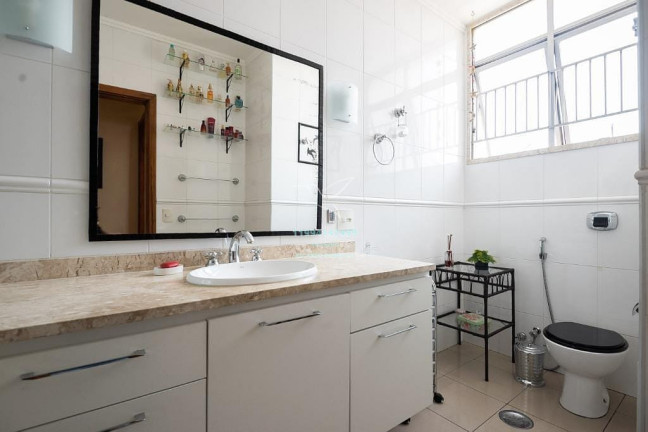 Imagem Apartamento com 3 Quartos à Venda, 180 m² em Itaim Bibi - São Paulo