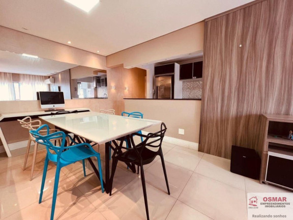 Imóvel com 2 Quartos à Venda, 69 m² em Gonzaga - Santos