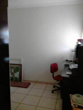 Imagem Casa com 4 Quartos à Venda, 155 m² em Jardim Santo Alberto - Santo André Imagem Casa com 4 Quartos à Venda, 155 m² em Jardim Santo Alberto - Santo André