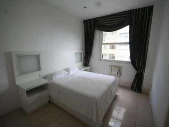 Imagem Apartamento com 3 Quartos para Temporada, 200 m² em Copacabana - Rio De Janeiro Imagem Apartamento com 3 Quartos para Temporada, 200 m² em Copacabana - Rio De Janeiro