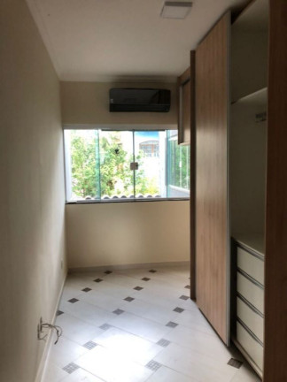 Imagem Sobrado com 3 Quartos à Venda, 268 m² em Jardim Dos Ipês - Suzano