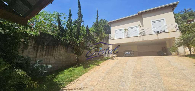 Imagem Casa com 3 Quartos à Venda, 358 m² em Granja Viana - Carapicuíba Imagem Casa com 3 Quartos à Venda, 358 m² em Granja Viana - Carapicuíba