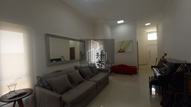Imagem Casa com 3 Quartos à Venda, 210 m² em Alphaville - Santana De Parnaíba Imagem Casa com 3 Quartos à Venda, 210 m² em Alphaville - Santana De Parnaíba