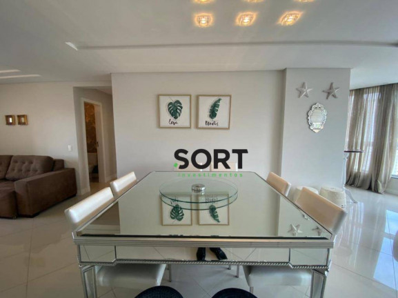Imagem Apartamento com 2 Quartos à Venda, 98 m² em Centro - Balneário Camboriú
