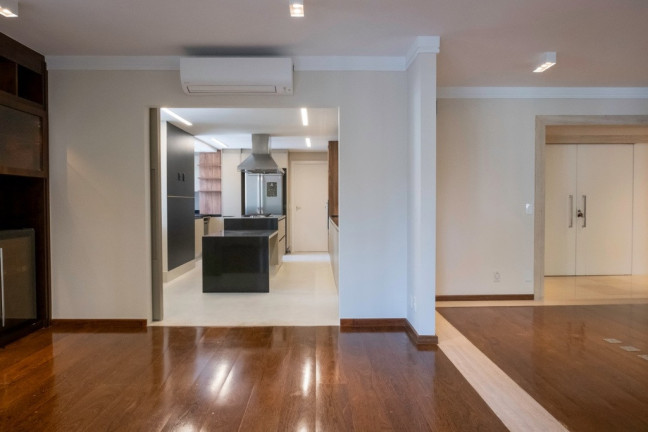 Imagem Apartamento com 3 Quartos à Venda, 306 m² em Jardim Paulistano - São Paulo
