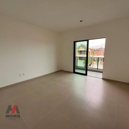 Imagem Casa com 4 Quartos à Venda, 151 m² em Parnamirim - Eusébio Imagem Casa com 4 Quartos à Venda, 151 m² em Parnamirim - Eusébio
