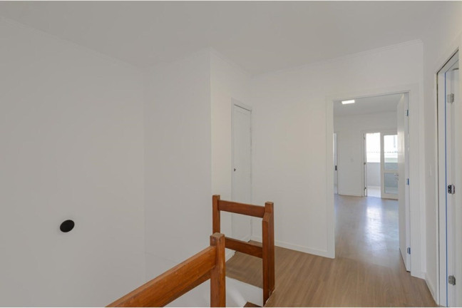 Imagem Casa com 3 Quartos à Venda, 228 m² em Teresópolis - Porto Alegre Imagem Casa com 3 Quartos à Venda, 228 m² em Teresópolis - Porto Alegre