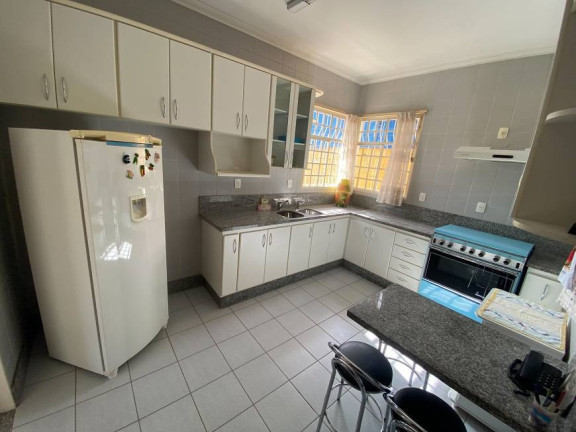 Imagem Casa com 3 Quartos à Venda, 358 m² em Minascaixa - Belo Horizonte Imagem Casa com 3 Quartos à Venda, 358 m² em Minascaixa - Belo Horizonte