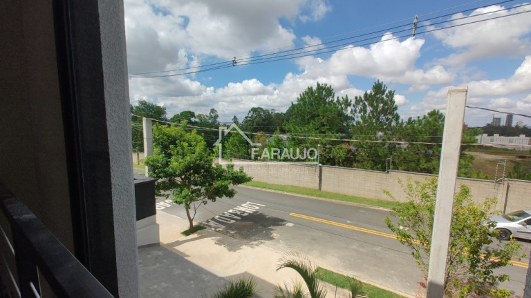 Imagem Imóvel com 3 Quartos à Venda, 250 m² em Aparecidinha - Sorocaba Imagem Imóvel com 3 Quartos à Venda, 250 m² em Aparecidinha - Sorocaba