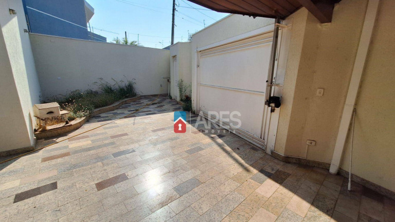 Imagem Casa com 3 Quartos para Alugar, 200 m² em Jardim São José - Americana Imagem Casa com 3 Quartos para Alugar, 200 m² em Jardim São José - Americana