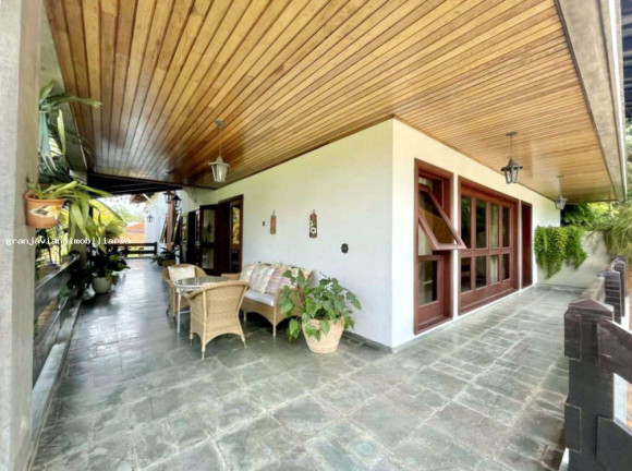 Imagem Casa à Venda, em Palos Verdes - Carapicuíba Imagem Casa à Venda, em Palos Verdes - Carapicuíba