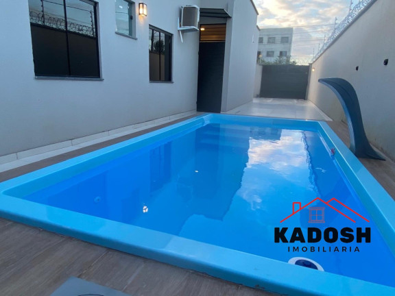 Imagem Casa com 3 Quartos à Venda, 200 m² em Sim - Feira De Santana Imagem Casa com 3 Quartos à Venda, 200 m² em Sim - Feira De Santana