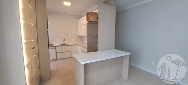 Imagem Apartamento com 3 Quartos à Venda, 121 m² em Centro - Balneário Camboriú Imagem Apartamento com 3 Quartos à Venda, 121 m² em Centro - Balneário Camboriú