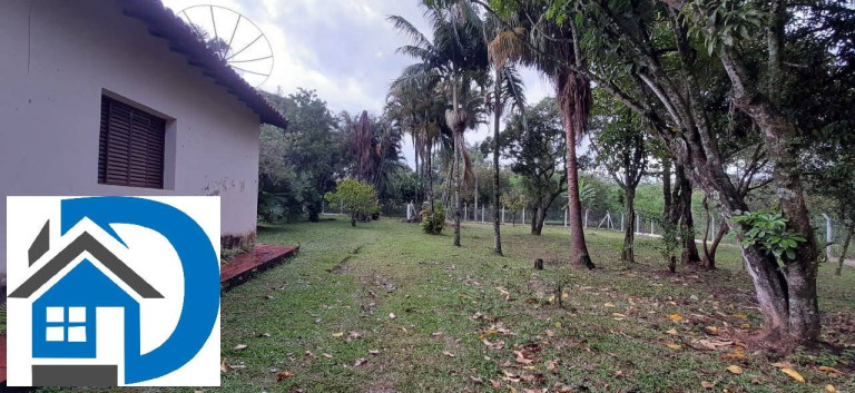 Imagem Chácara com 2 Quartos à Venda, 4.000 m² em Centro - Araçoiaba Da Serra Imagem Chácara com 2 Quartos à Venda, 4.000 m² em Centro - Araçoiaba Da Serra