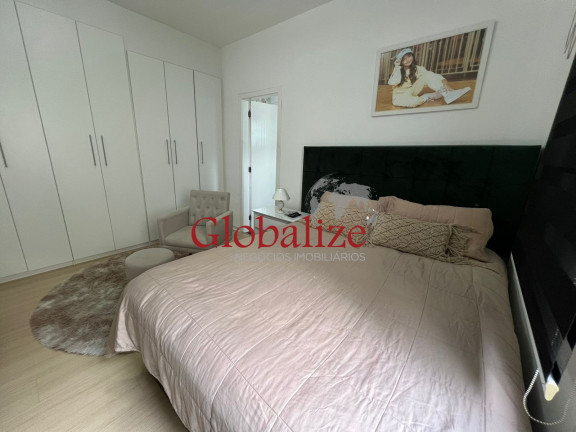 Imagem Casa com 4 Quartos à Venda, 109 m² em Embaré - Santos Imagem Casa com 4 Quartos à Venda, 109 m² em Embaré - Santos