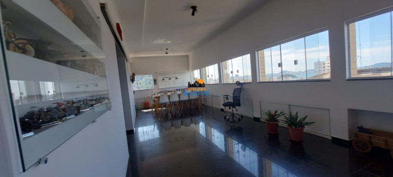 Imagem Cobertura com 3 Quartos para Alugar, 320 m² em Itararé - São Vicente Imagem Cobertura com 3 Quartos para Alugar, 320 m² em Itararé - São Vicente