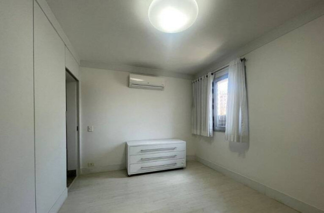 Imagem Apartamento com 3 Quartos à Venda, 199 m² em Moema - São Paulo