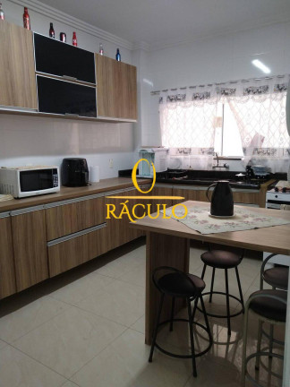 Imagem Casa com 3 Quartos à Venda, 177 m² em Centro - São Vicente Imagem Casa com 3 Quartos à Venda, 177 m² em Centro - São Vicente
