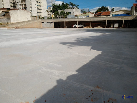 Imagem Terreno à Venda ou Locação, 2.000 m² em Jardim Simus - Sorocaba Imagem Terreno à Venda ou Locação, 2.000 m² em Jardim Simus - Sorocaba