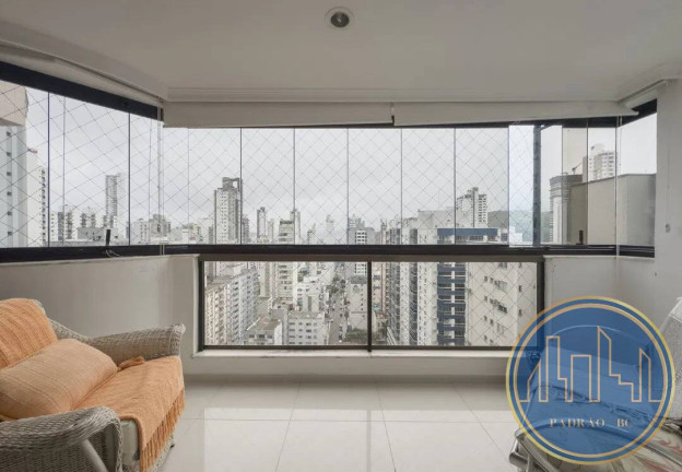Imagem Apartamento com 3 Quartos à Venda, 126 m² em Centro - Balneário Camboriú