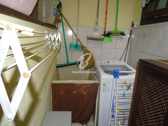 Imagem Sobrado com 2 Quartos para Temporada, em Bombas - Bombinhas Imagem Sobrado com 2 Quartos para Temporada, em Bombas - Bombinhas