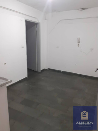 Imagem Casa com 1 Quarto para Alugar, em Parque Santo Antônio - São Paulo Imagem Casa com 1 Quarto para Alugar, em Parque Santo Antônio - São Paulo