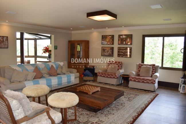 Imagem Casa com 6 Quartos à Venda, 518 m² em Região Da Pedra Do Fogo - Campos Do Jordão Imagem Casa com 6 Quartos à Venda, 518 m² em Região Da Pedra Do Fogo - Campos Do Jordão